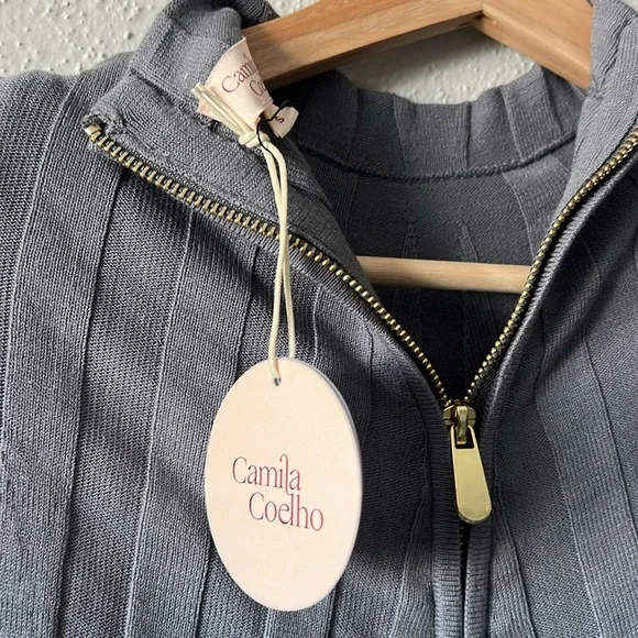 Camila Coelho top size small - Picture 3 of 5